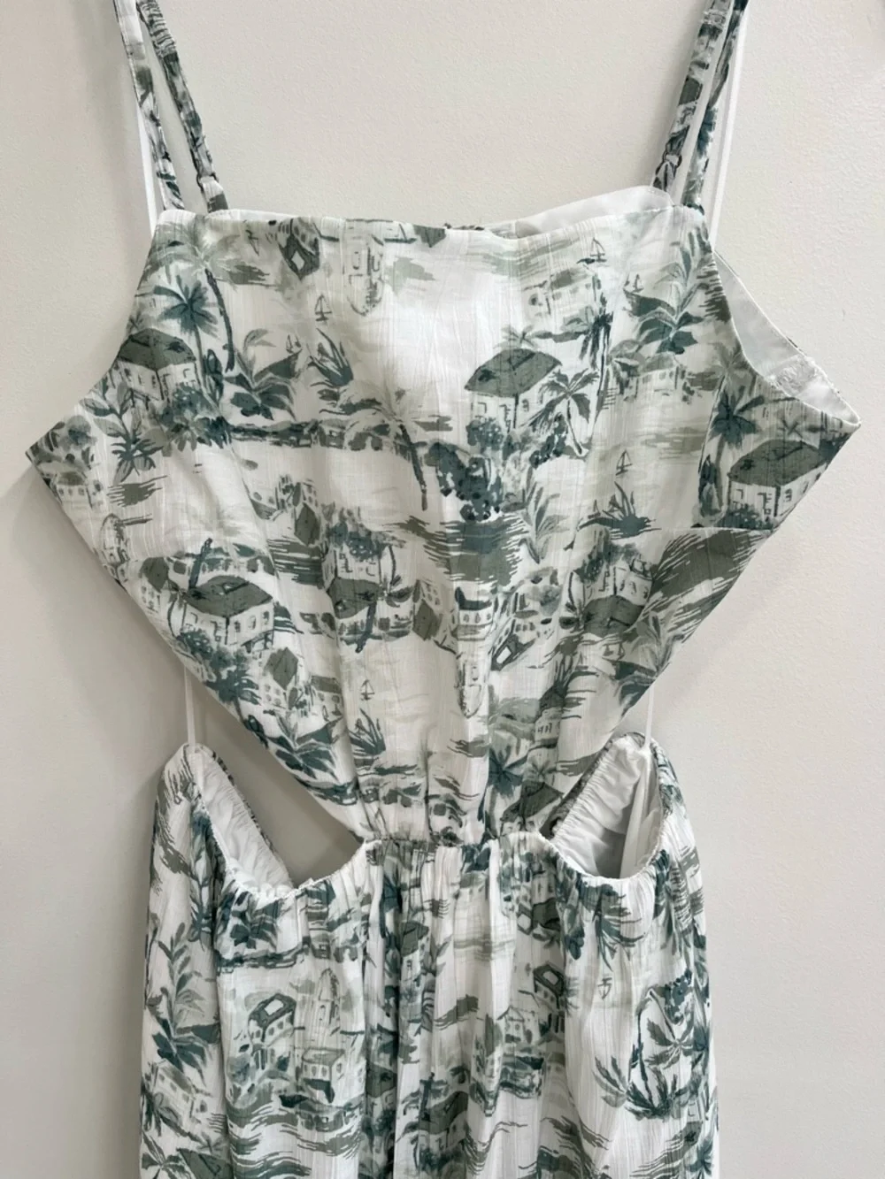 Abercrombie Women's Crinkle Textured Cutout Maxi Dress Green White Toile Large